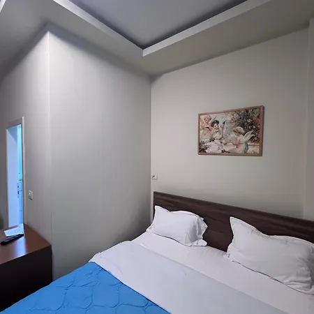 Hotel Bobi