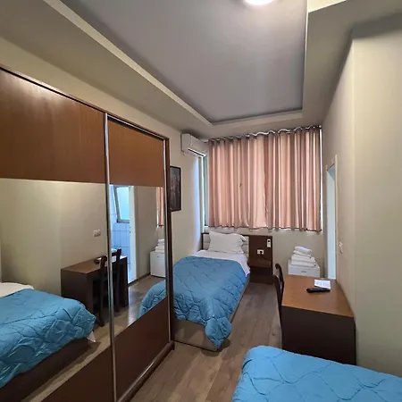 Hotel Bobi