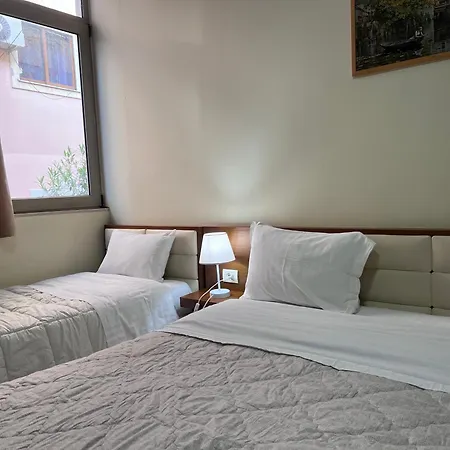 Hotel Bobi 3*