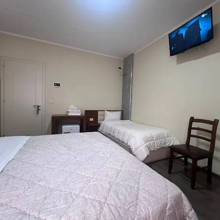 Hotel Bobi 3*