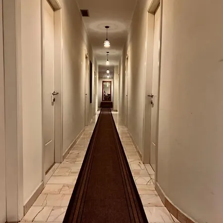 Hotel Bobi