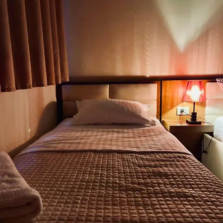 Bobi Hotel 3*